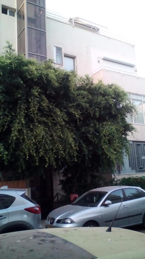 Wonderful Garden Apartment Tel Aviv Esterno foto